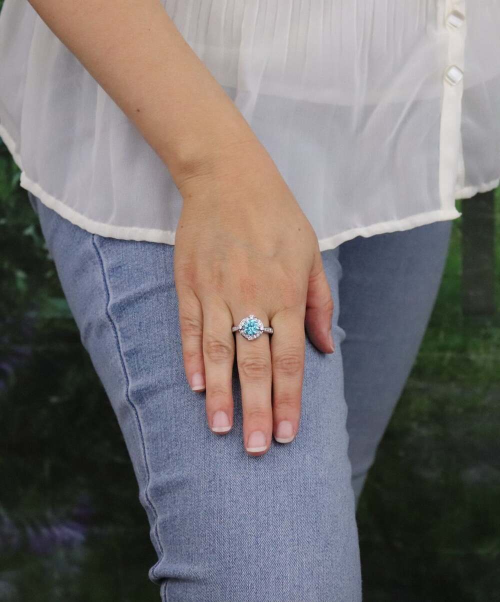 Sterling Silver Sparkly Blue & White Cubic Zirconia CZ Ring Size 10 1/4 - Picture 3 of 7